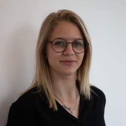 Sarah Hössl